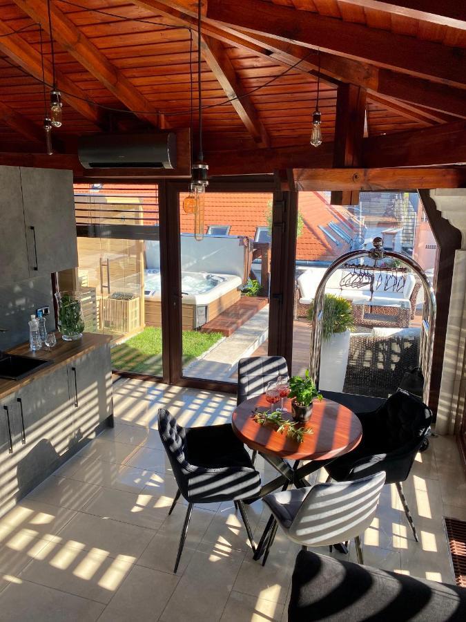 Sky Luxury Suite Кестхей Экстерьер фото